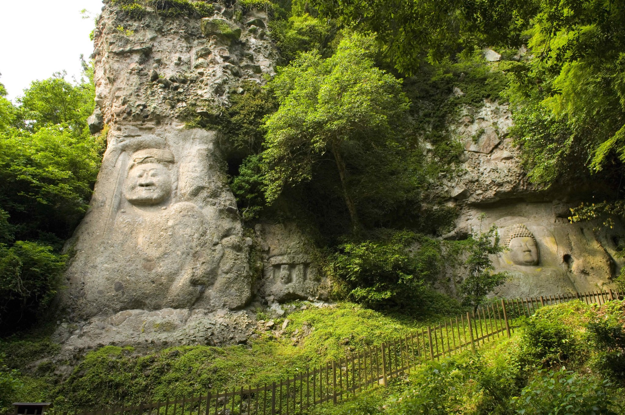 熊野磨崖仏（豊後高田市）