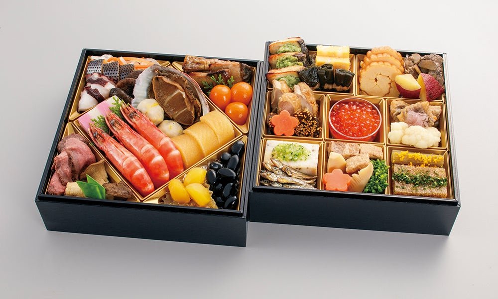 ●美味彩々 国産素材おせち【新登場】【近鉄限定】 / 3人用、二重折 国産素材(和風) 27,000円 約38品