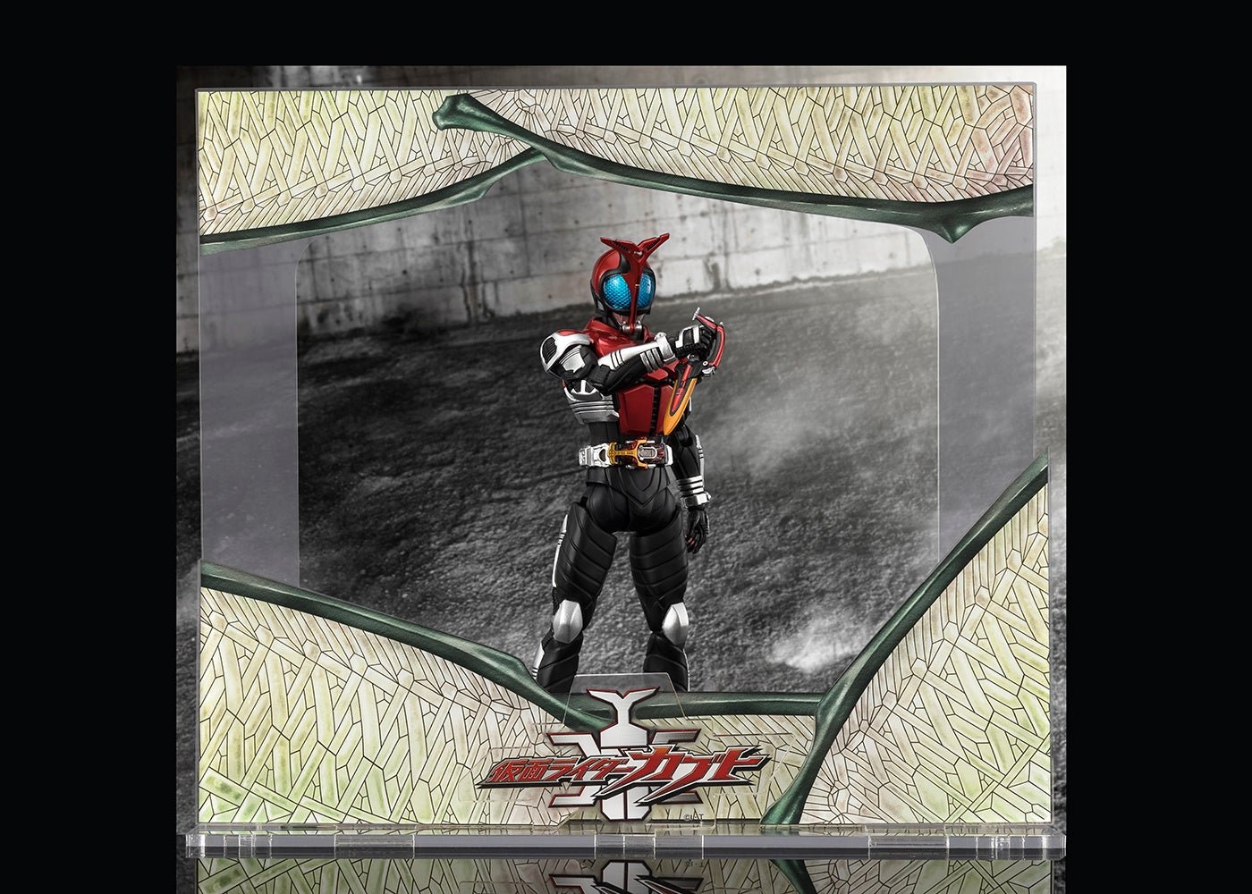 S.H.Figuarts仮面ライダーカブトパッケージ