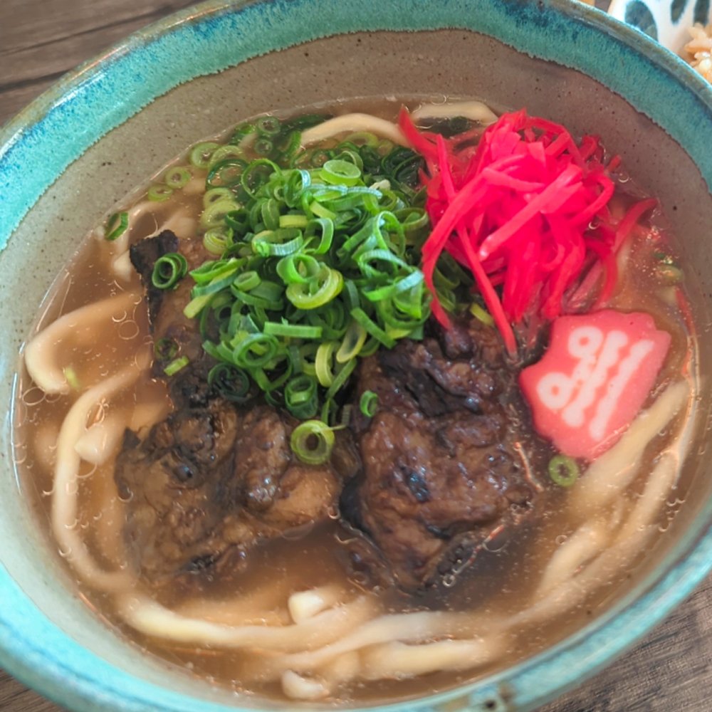 沖縄料理しゅう/ソーキそば