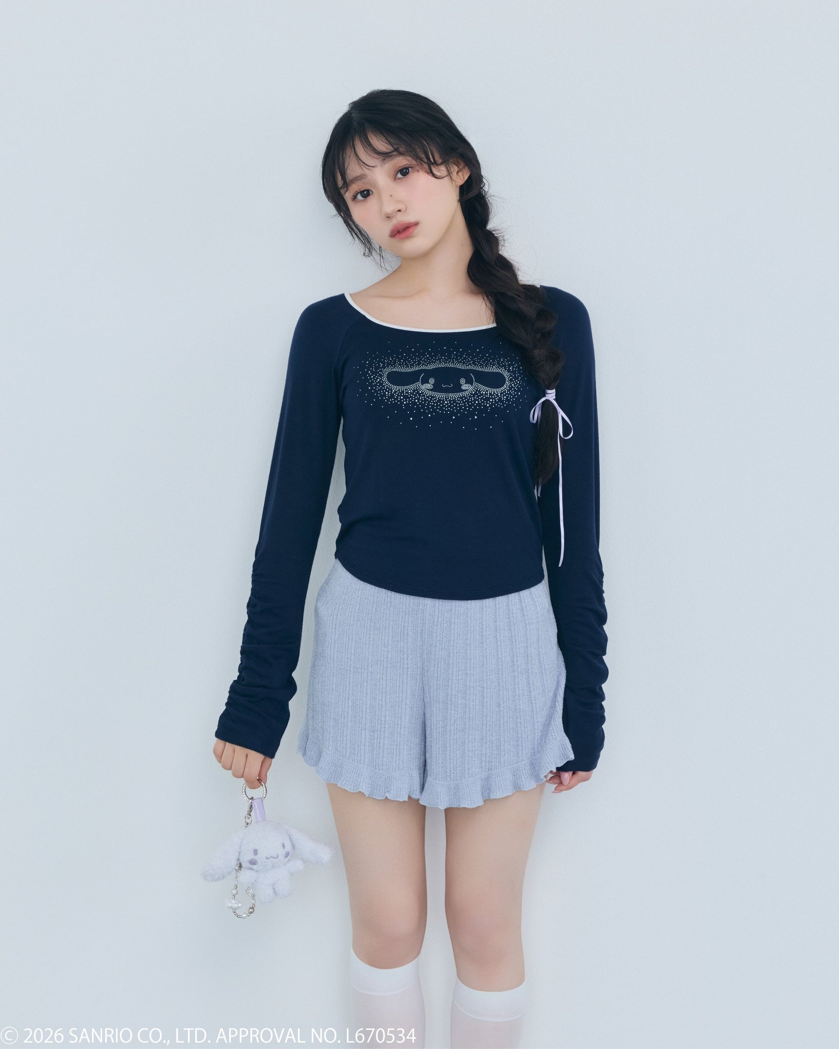 シナモロール柄ラメプリントミニTシャツ