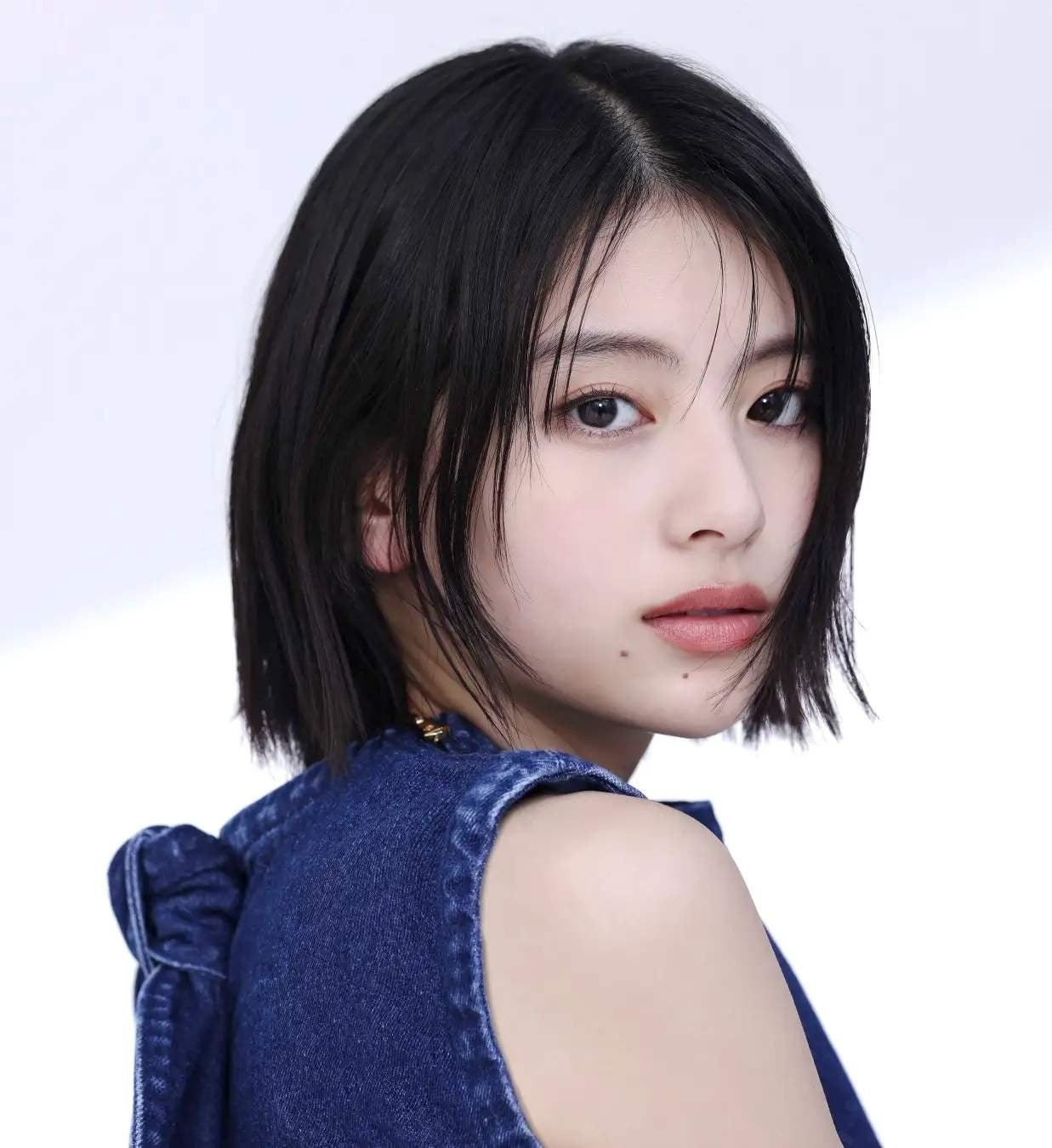 出口夏希さんプロフィール写真