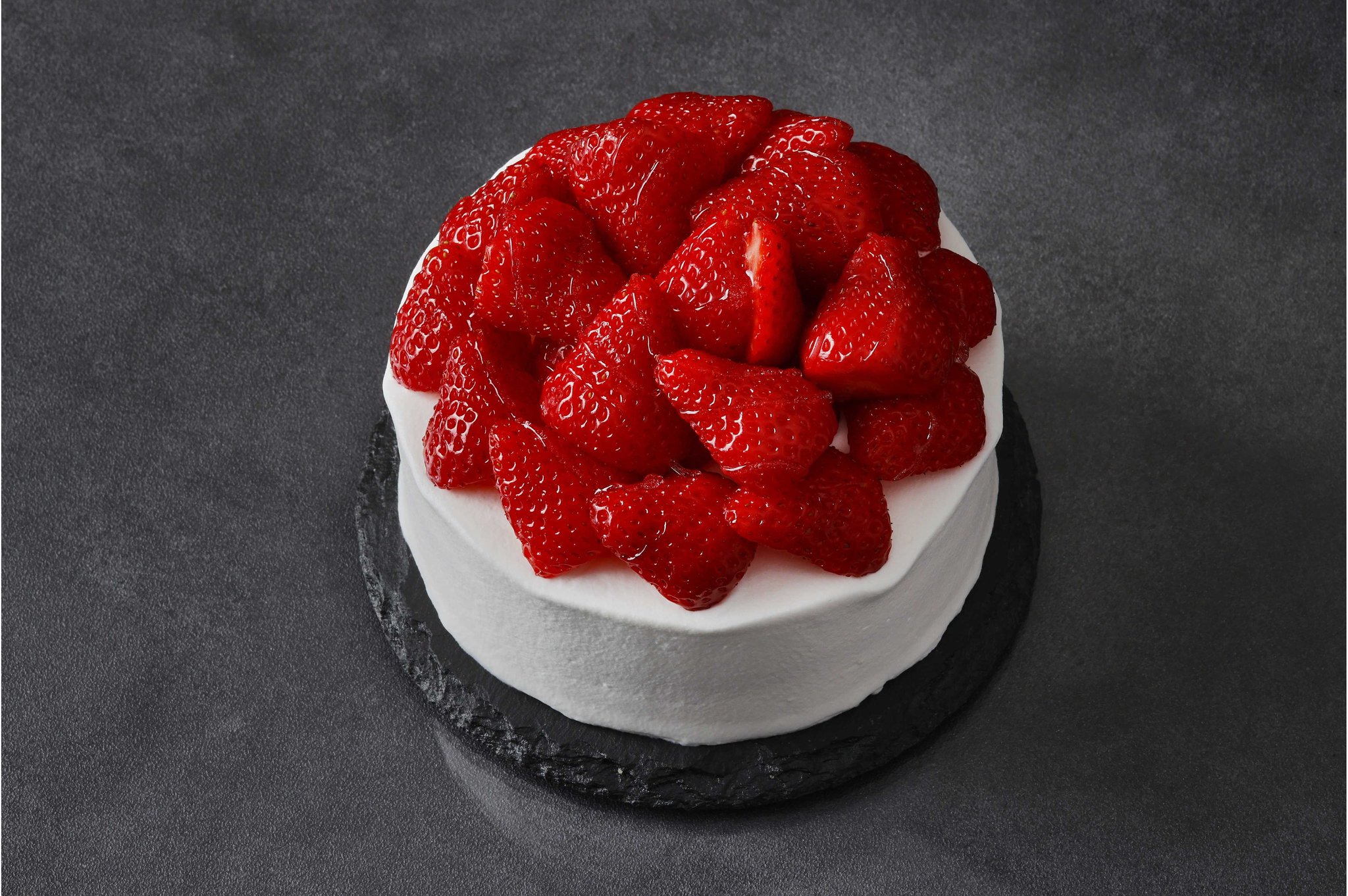Christmas Shortcake(クリスマス ショートケーキ)のいちごを敷き詰めた天面