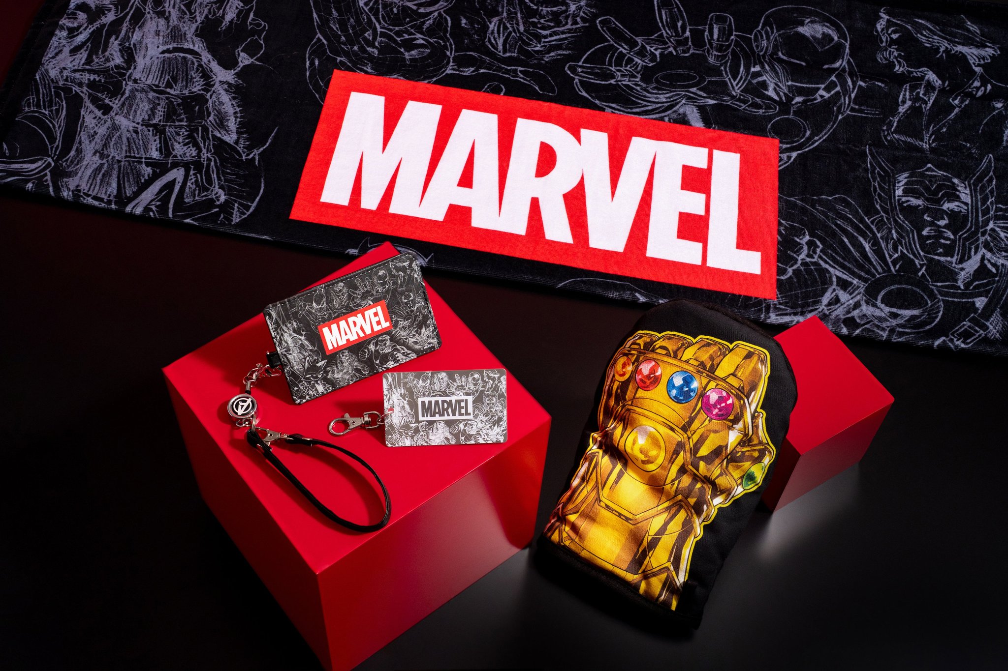 MARVEL HEROESデザインのオリジナルアイテム