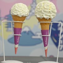 お月見気分を盛り上げる！キッチンカーのフードラインナップを発表 / フラワーソフトクリーム ※画像はイメージです