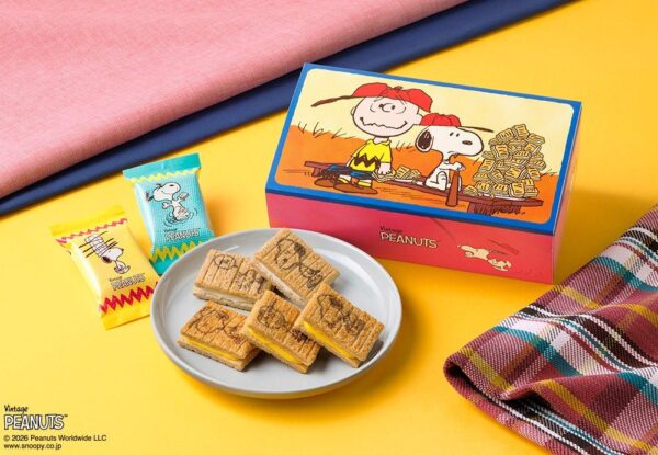 「スヌーピー」テーマの「シュガーバターの木」から、新作“蜜いもキャラメル仕立て”新登場！コーデュロイが主役のオリジナルグッズも続々【コラボ第4弾】 by PR TIMES