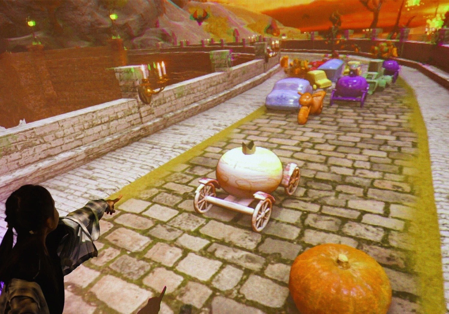 ■デジタル空間でハロウィンを楽しもう!イベント対象アトラクション / お絵かきカーレース「スケッチレーシング」では、障害物がカボチャに!?ハロウィン感満載のレースを体験!