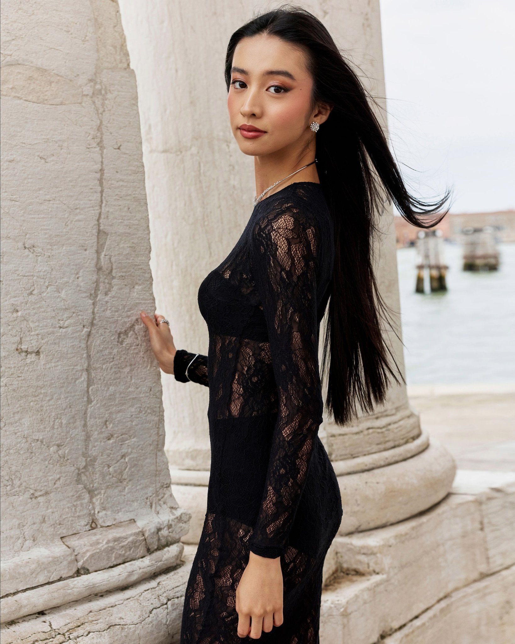 Intimissimi「Nude Look」レース素材ドレス