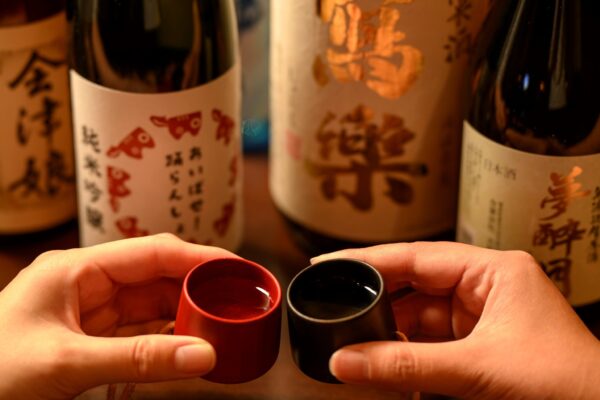 会津漆器のマイお猪口で地酒に酔いしれる