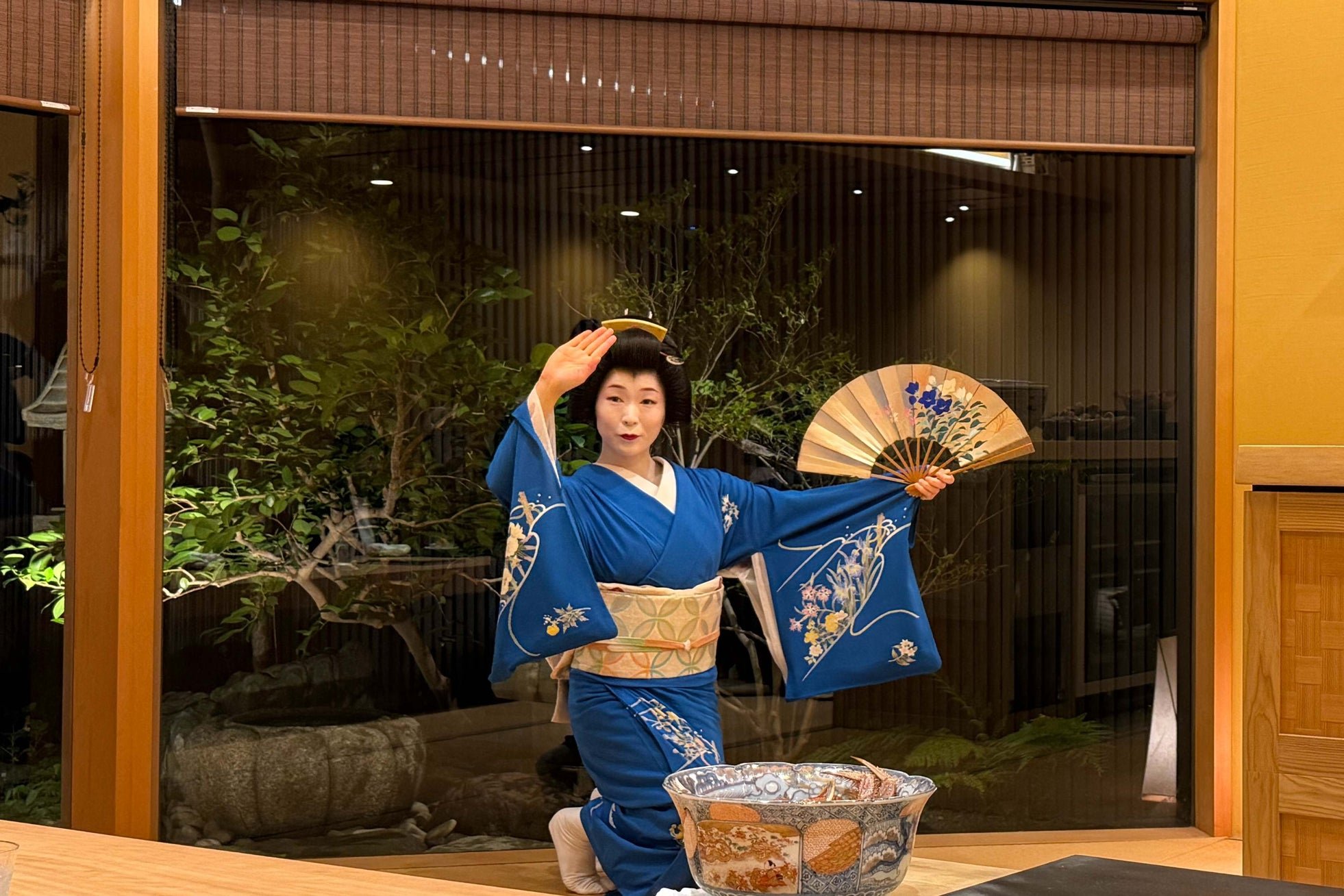 金沢芸妓の舞の様子