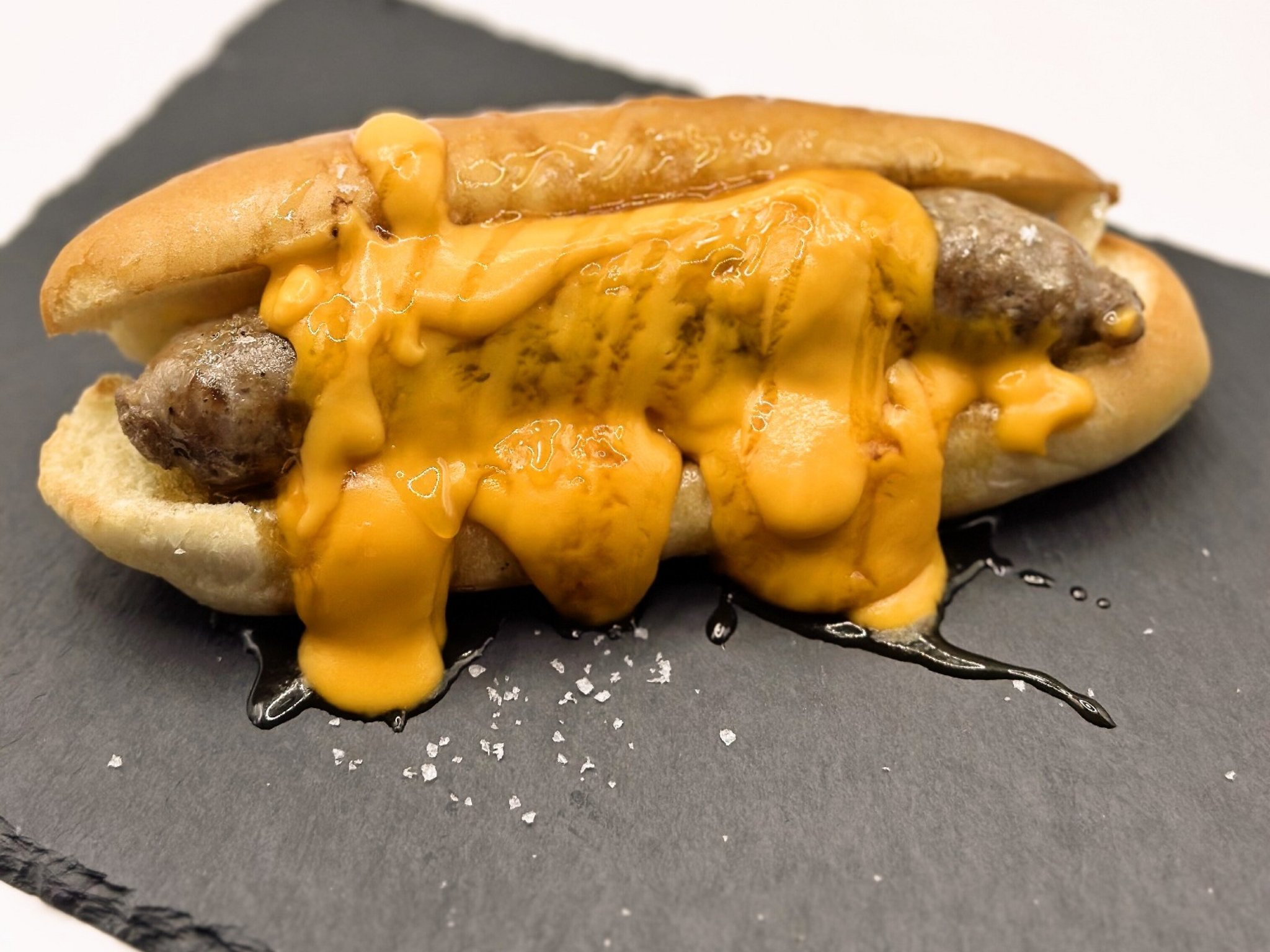 D’sチーズステーキ「はちみつ塩チーズのホットドッグ」