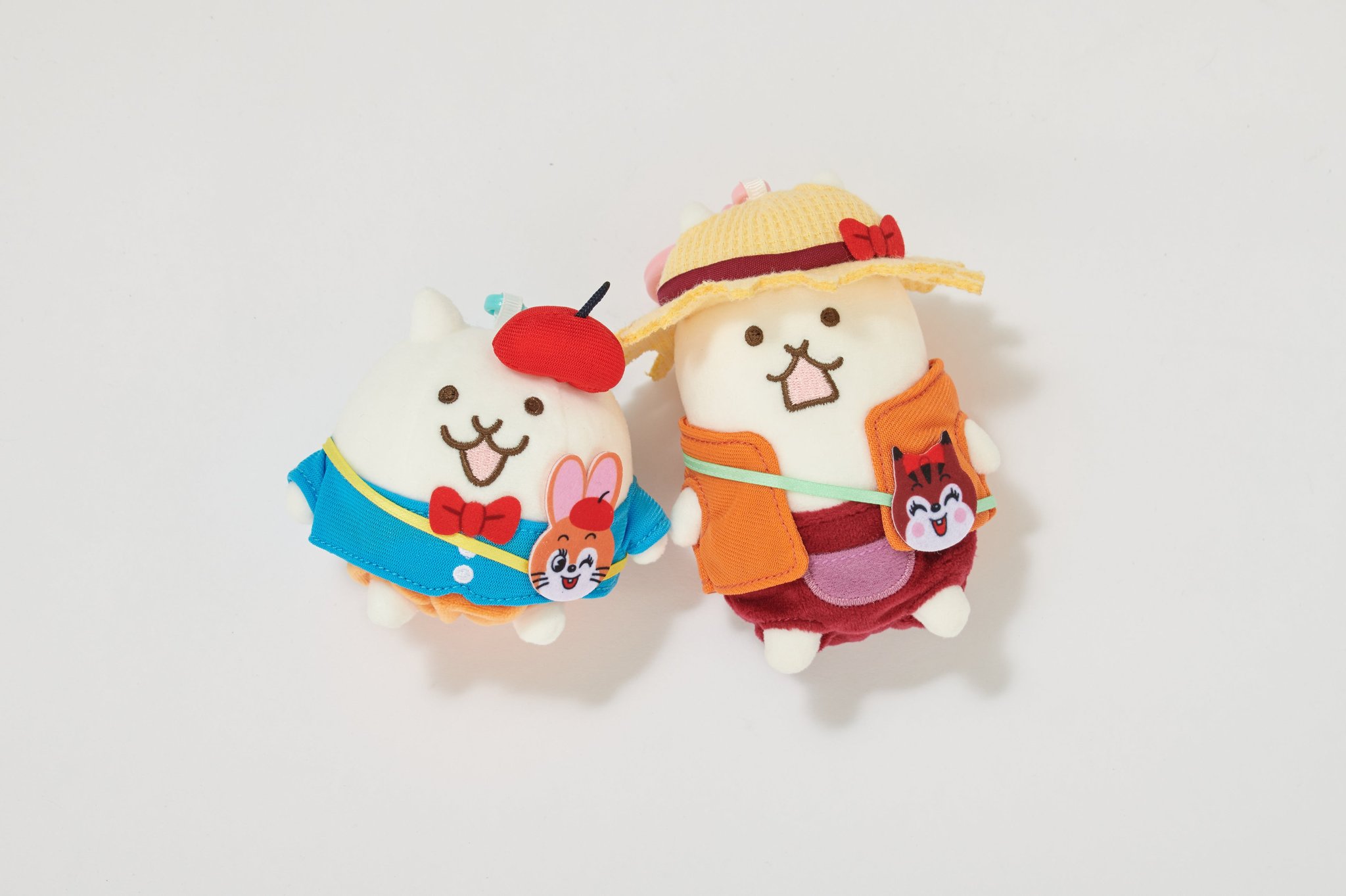 コラボアイテムが続々登場！ / クッピーラムネ×にゃんこ村 マスコット 各2,530円（税込）