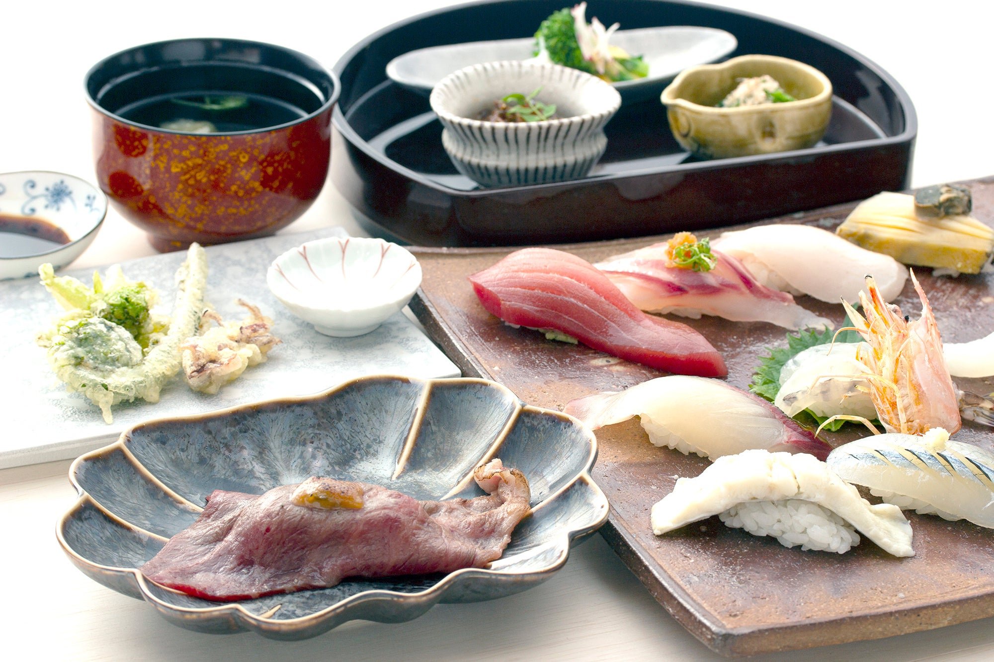 おまかせ握り寿司「御食国」松(写真はイメージです)
