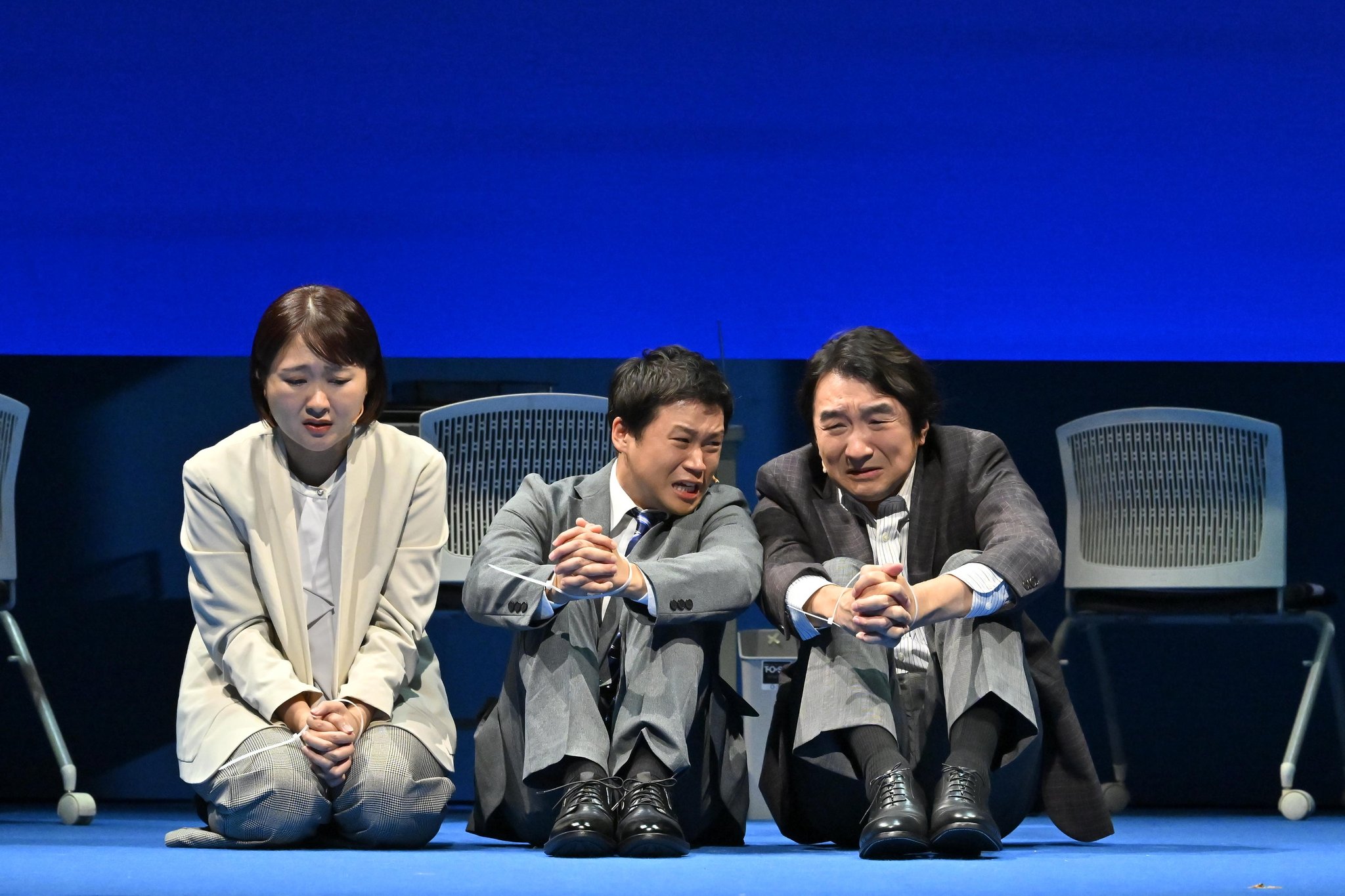 「グラデーション」の舞台写真