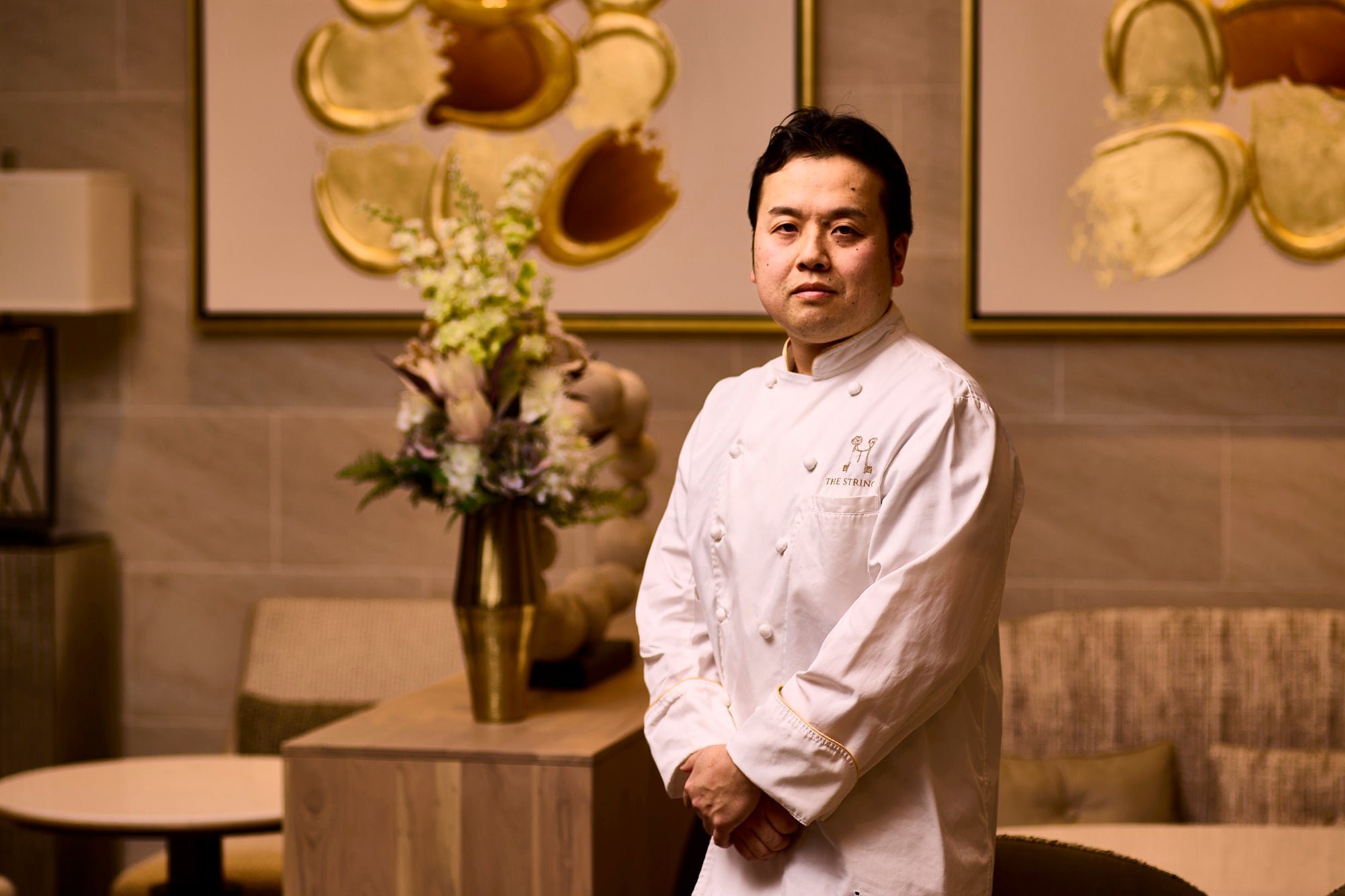 製菓料理長 高橋祐二さんの人物写真