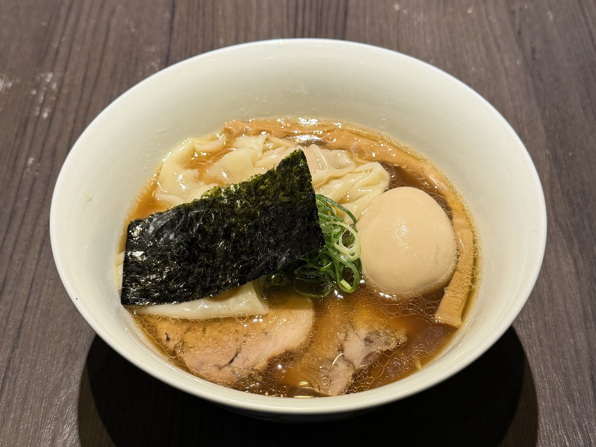 支那そばやの特製醤油らぁ麺