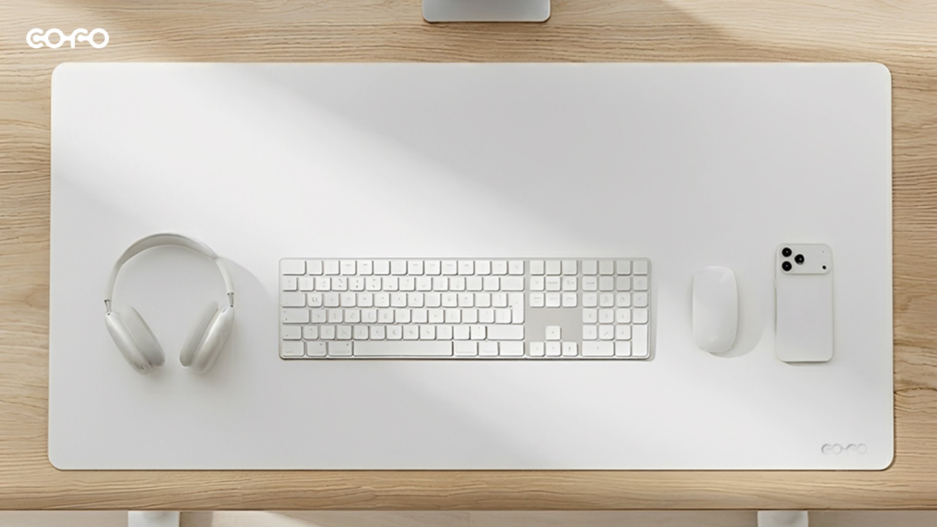 COFO Desk マット（ホワイト）