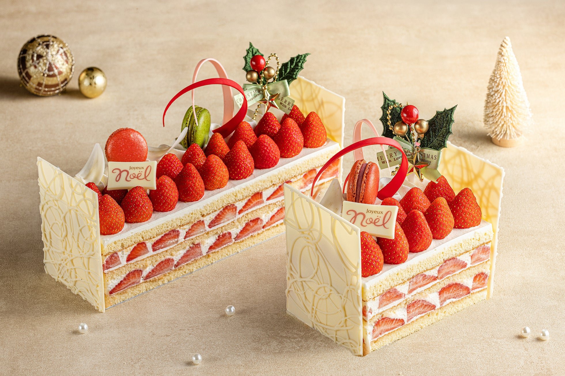 「あまおう苺のショートケーキ」通常サイズとハーフサイズ
