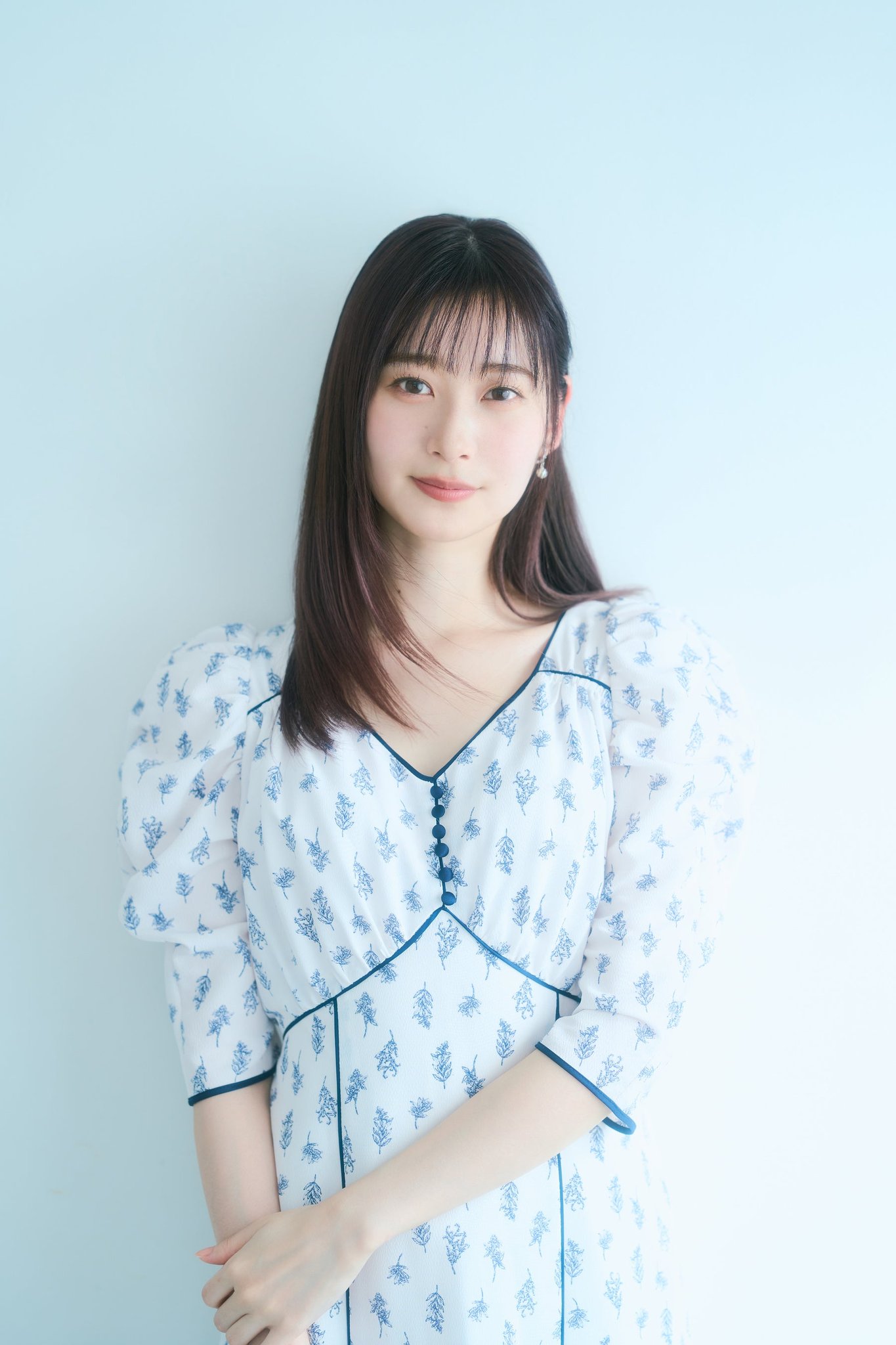 女子高校生役：山下七海