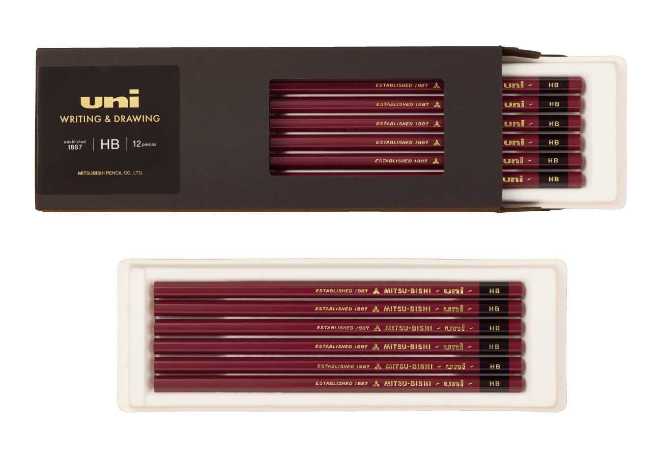 パルプモールドのトレーに収納された「uni」の鉛筆