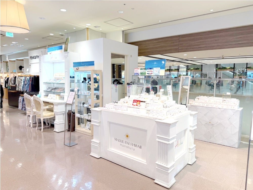 マルラニハワイ 大阪ルクアイーレ店 ディスプレイカウンター