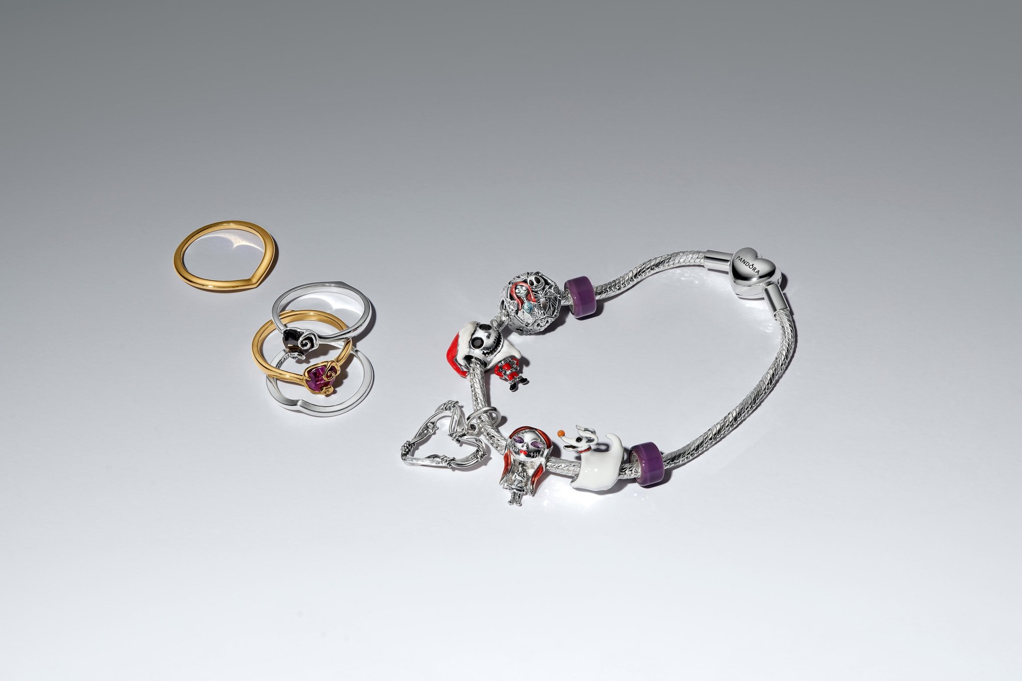 新作「Disney x Pandora」コレクション / Disney x Pandora(ディズニー x パンドラ)「ナイトメアー・ビフォア・クリスマス」 ※画像内には一部既存コレクションの商品も含まれています。