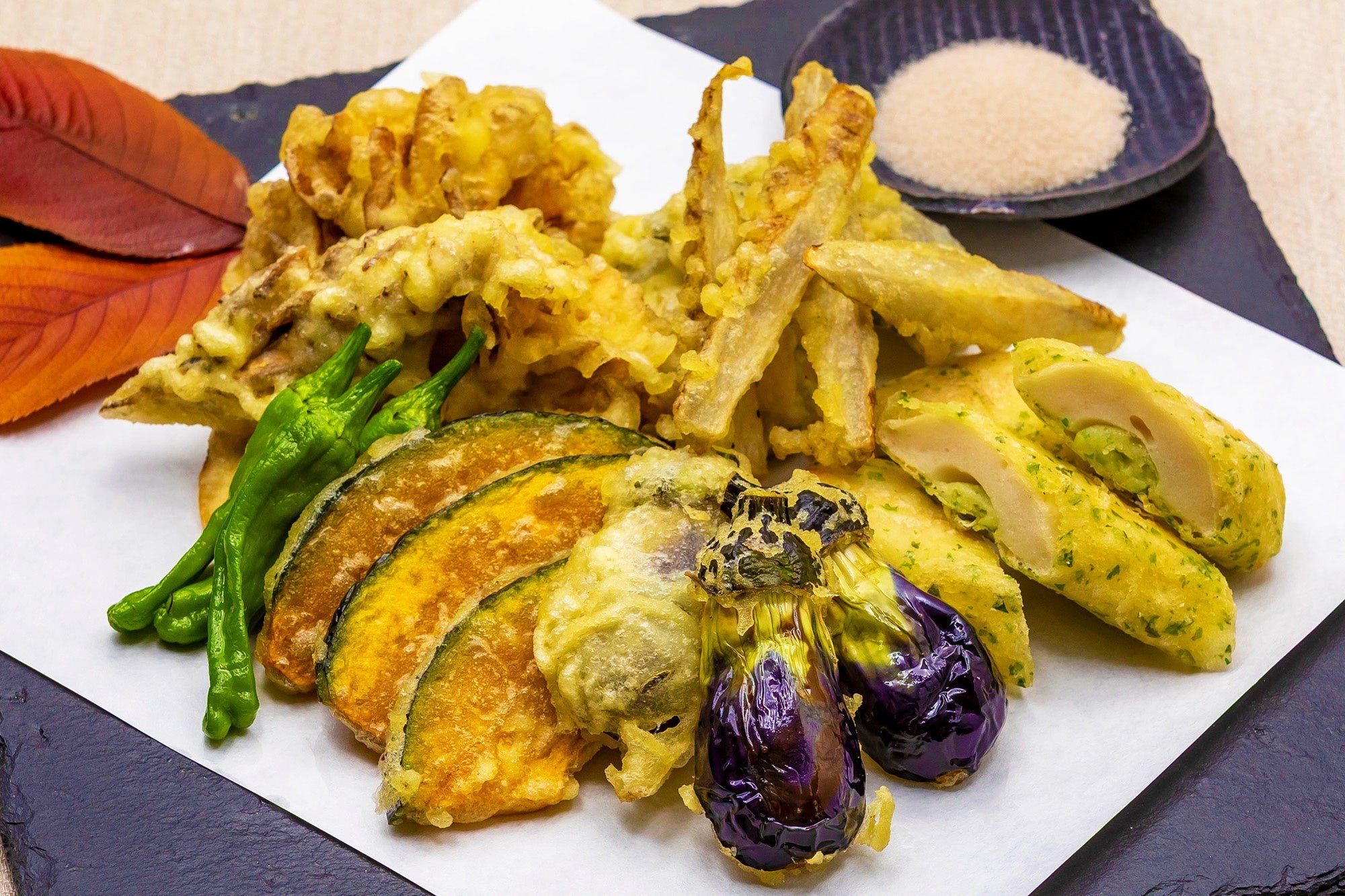 秋野菜の天ぷらとちくわの磯部揚げ