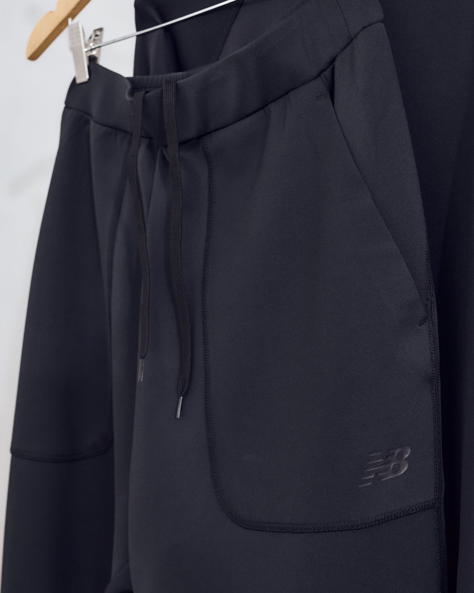 New Balance「リラックスウェア」フラットシーマ仕様アップ