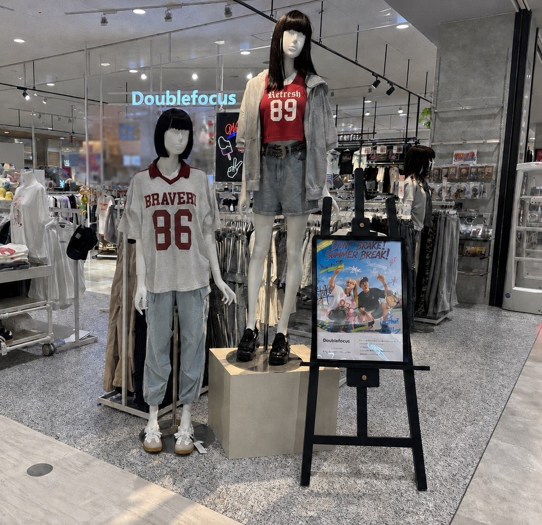 ダブルフォーカス店頭ディスプレイ