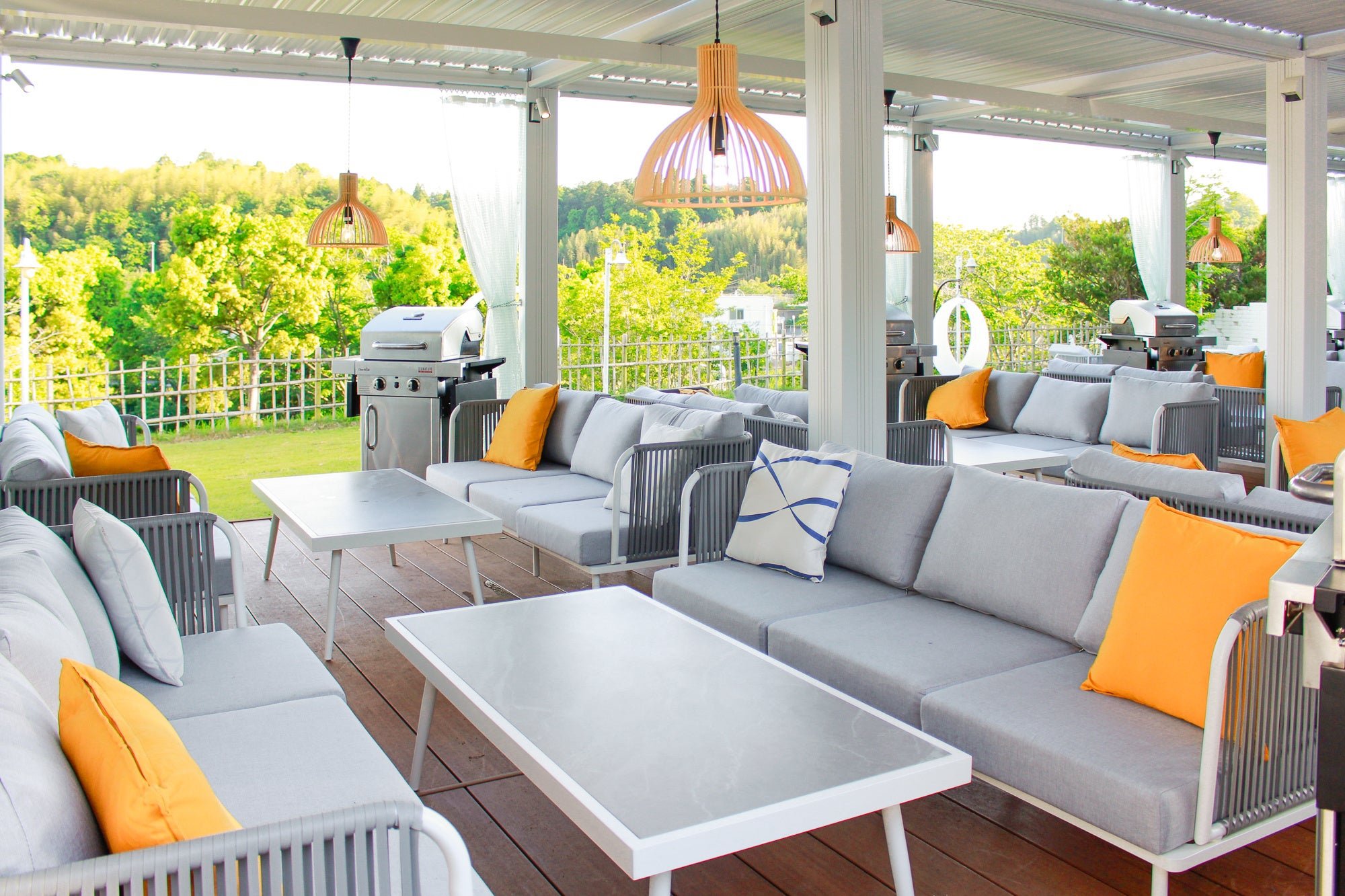 THE BBQ YARD GROVE HILLS NARITAのソファー席