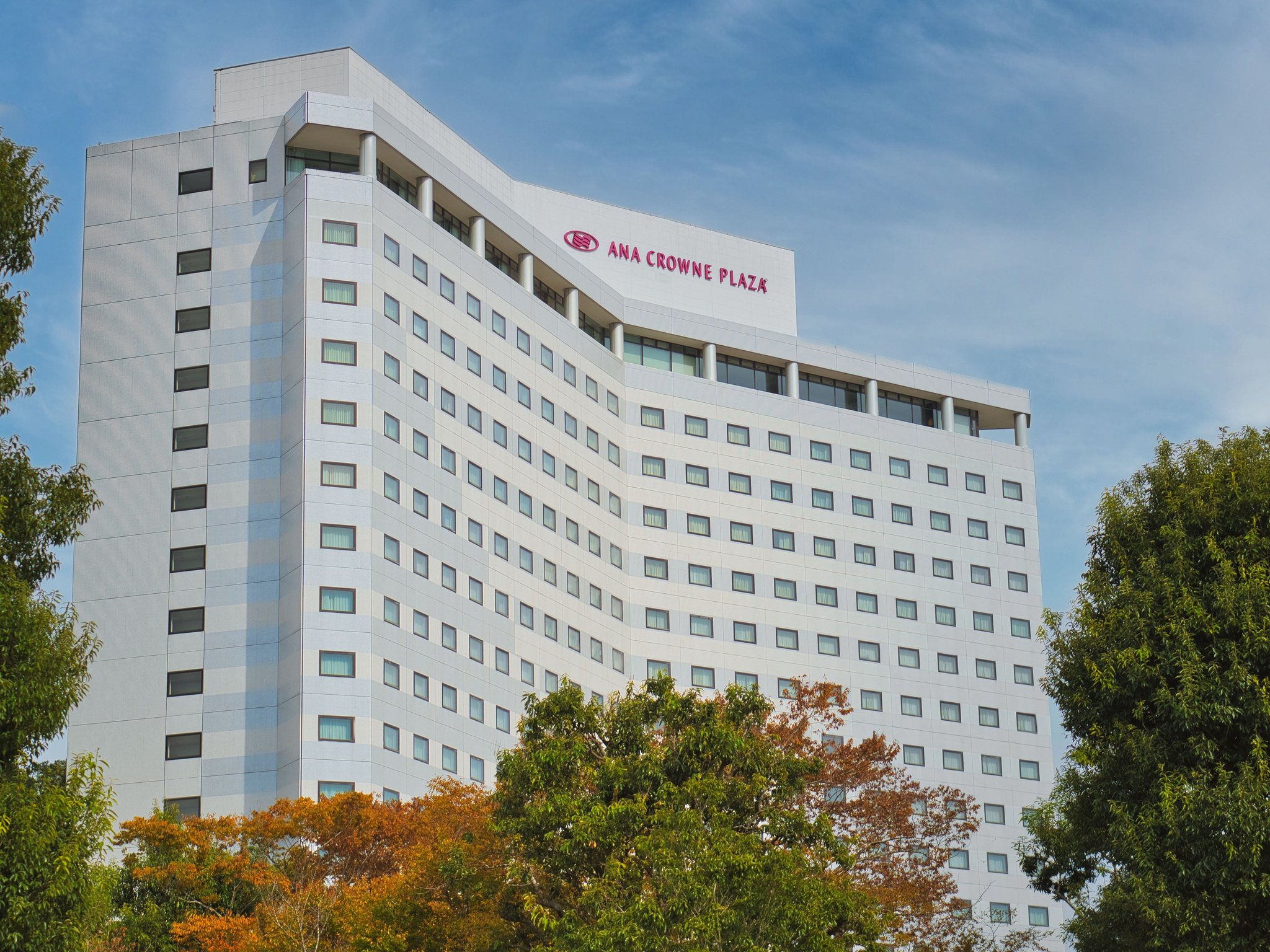 ANAクラウンプラザホテル成田の外観