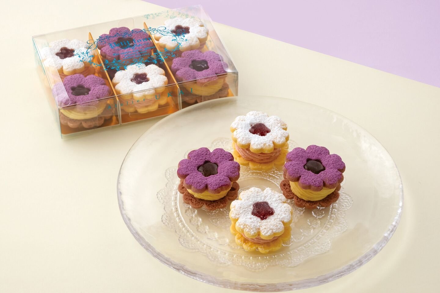 花型のクッキーバタークリームサンド～ジュレとともに～（紫芋＆バニラ）
