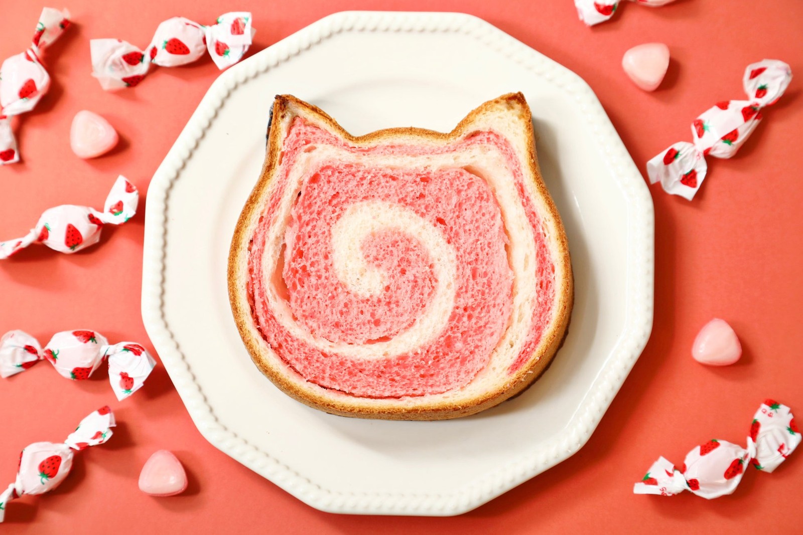 ねこねこ食パン ペロペロキャンディのスライス