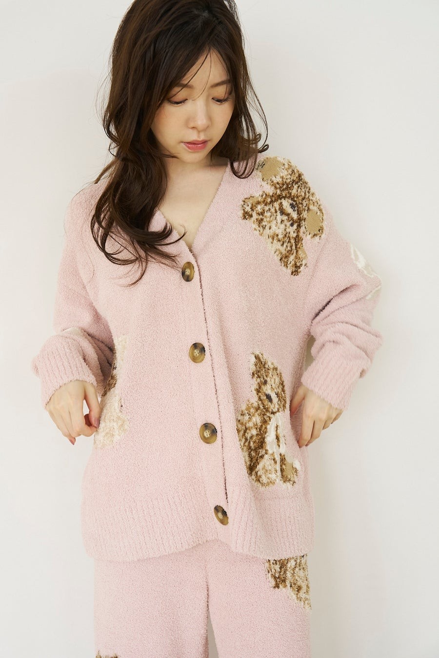 【SHOP LIMITED】ベアニットカーディガン