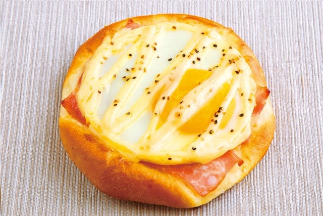 月見ベーコンパン