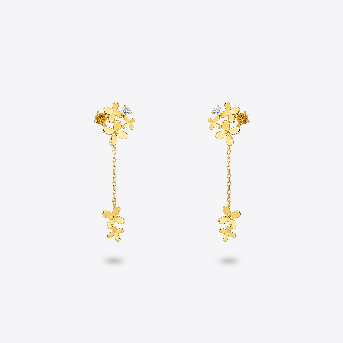 ピアス(耳元で揺れるロングタイプ)