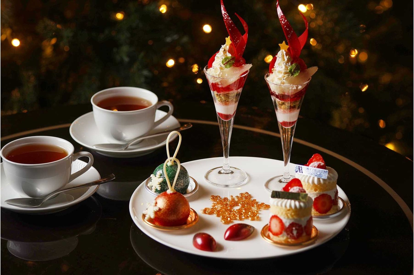 Christmas Afternoon Teaの上段スイーツ