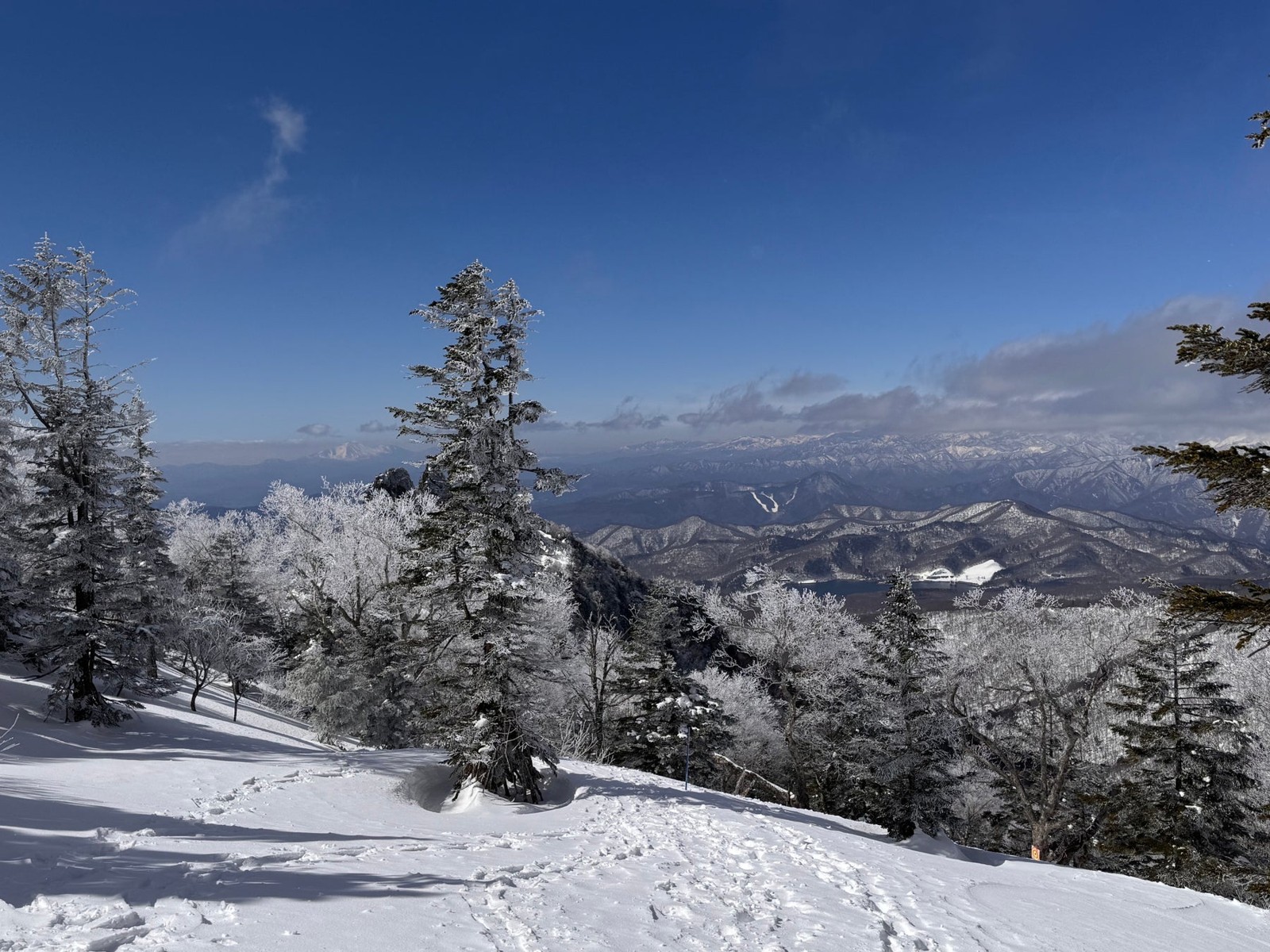 JOSHU-HOTAKA TREKKING AREA
