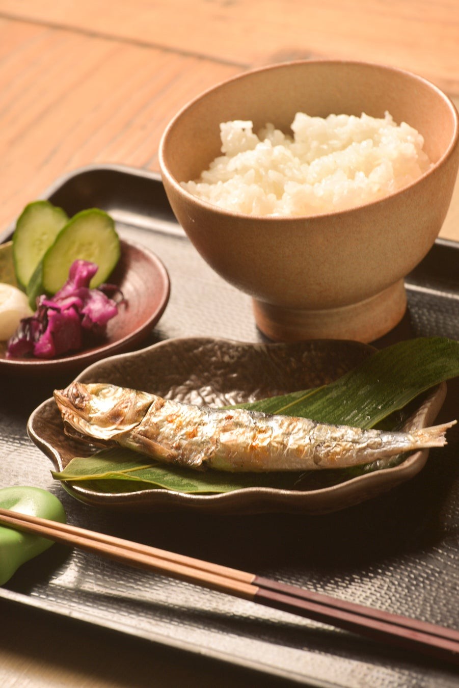 江戸の朝めしのご飯・焼き魚・漬物
