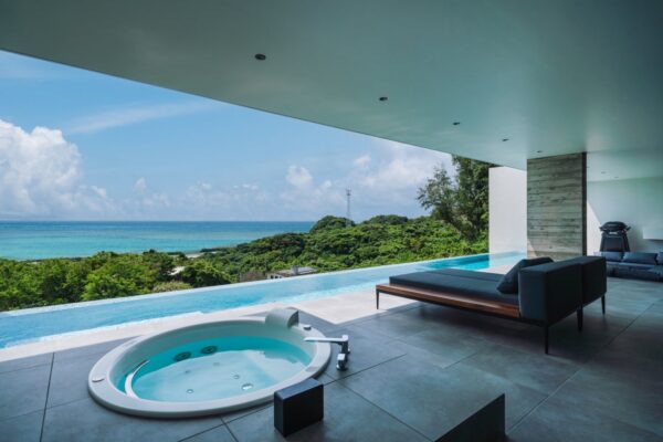 LiKES RESORT