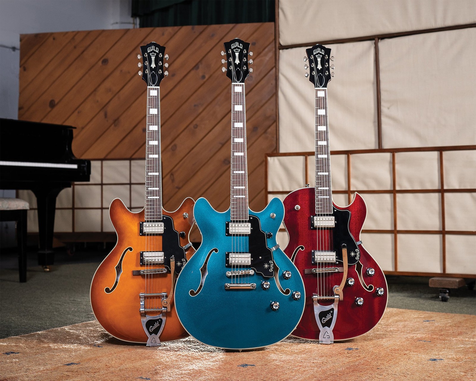 （左から）Starfire Deluxe DC GVT、Starfire Deluxe DC、Starfire Deluxe SC GVT