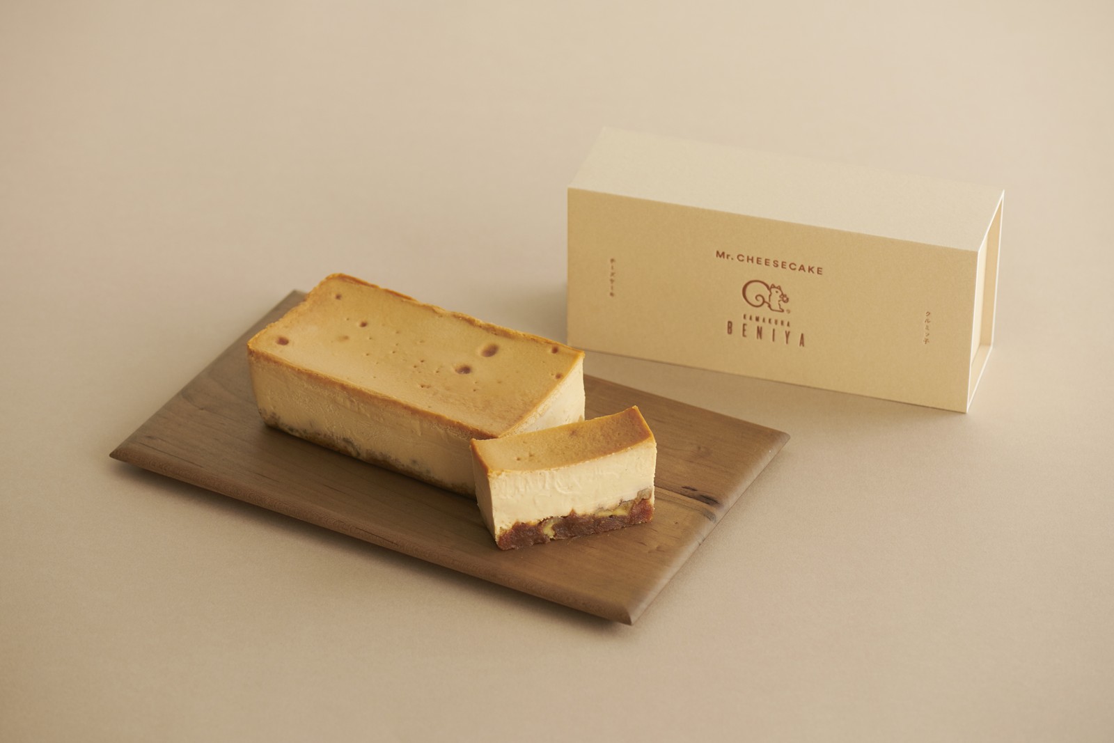 Mr. CHEESECAKE クルミッ子と限定ボックス