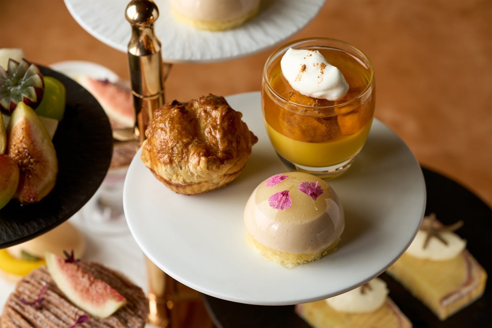 さつまいものパイ包みやかぼちゃプリンなど秋のスイーツ