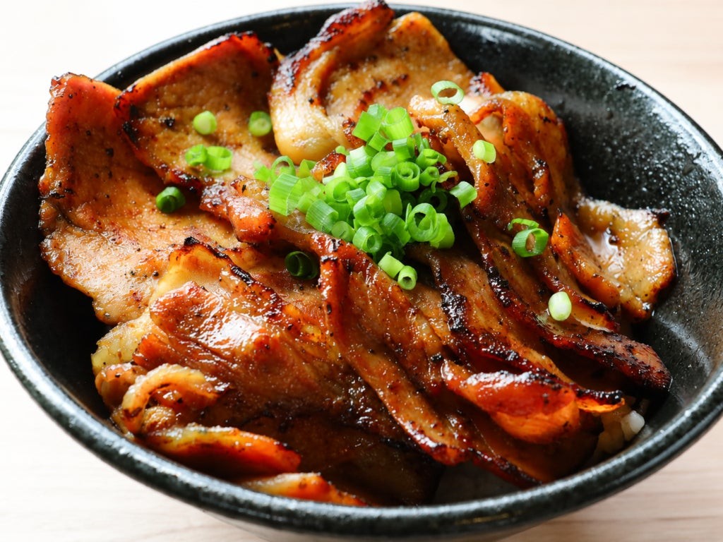 清川恵水ポークの豚丼