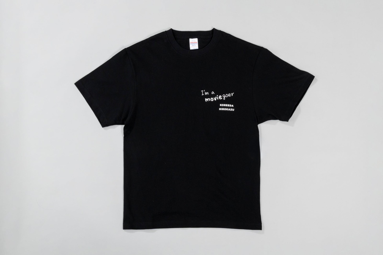 「I'm a moviegoerクリエイターTシャツ【是枝裕和】」のブラックカラー