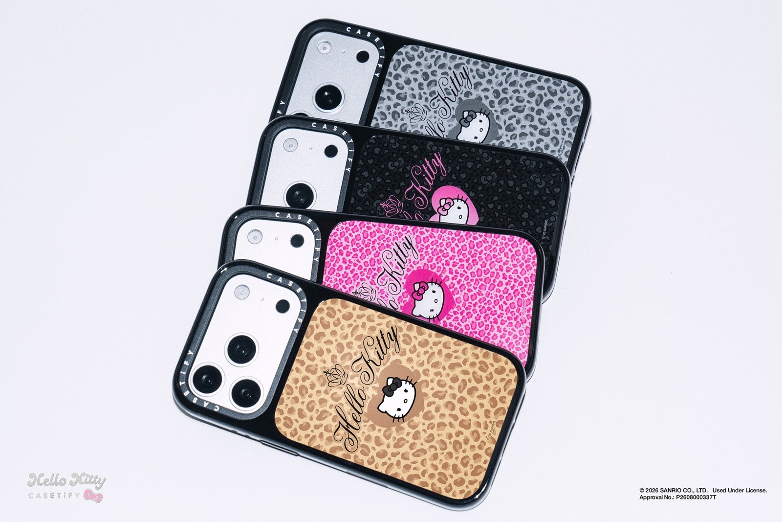 「ハローキティ by CASETiFY」コレクションのレオパード柄スマホケース
