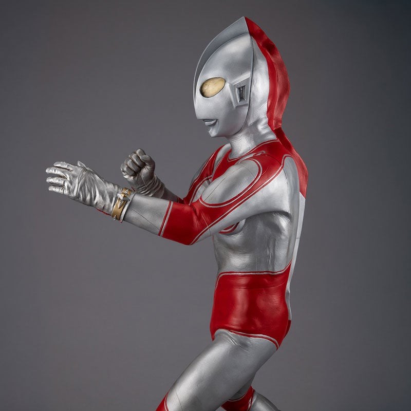 Ultimate Article 帰ってきたウルトラマン 完成品フィギュアのウルトラブレスレット付き左グローブ