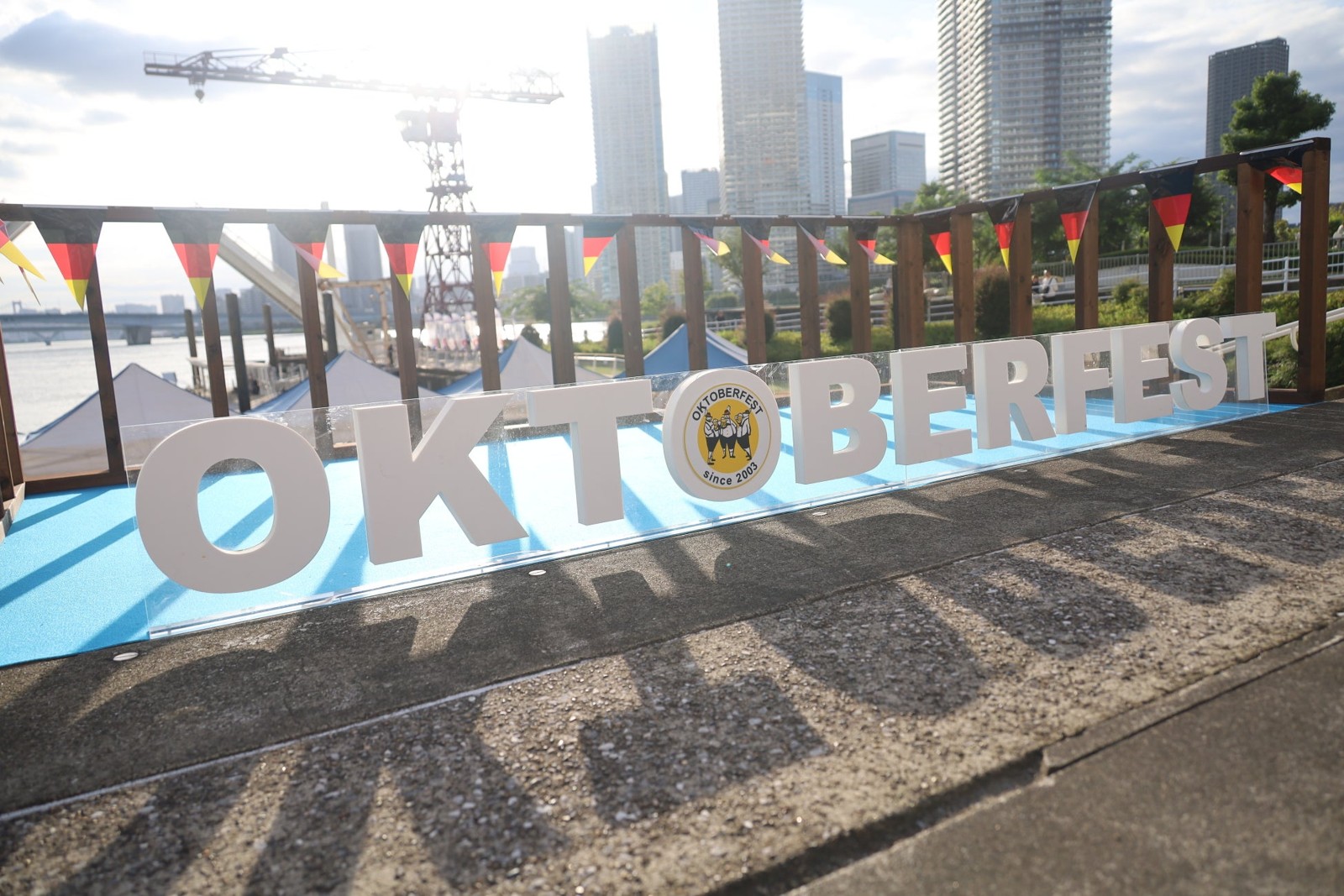 アーバンドック ららぽーと豊洲会場のOKTOBERFESTオブジェ