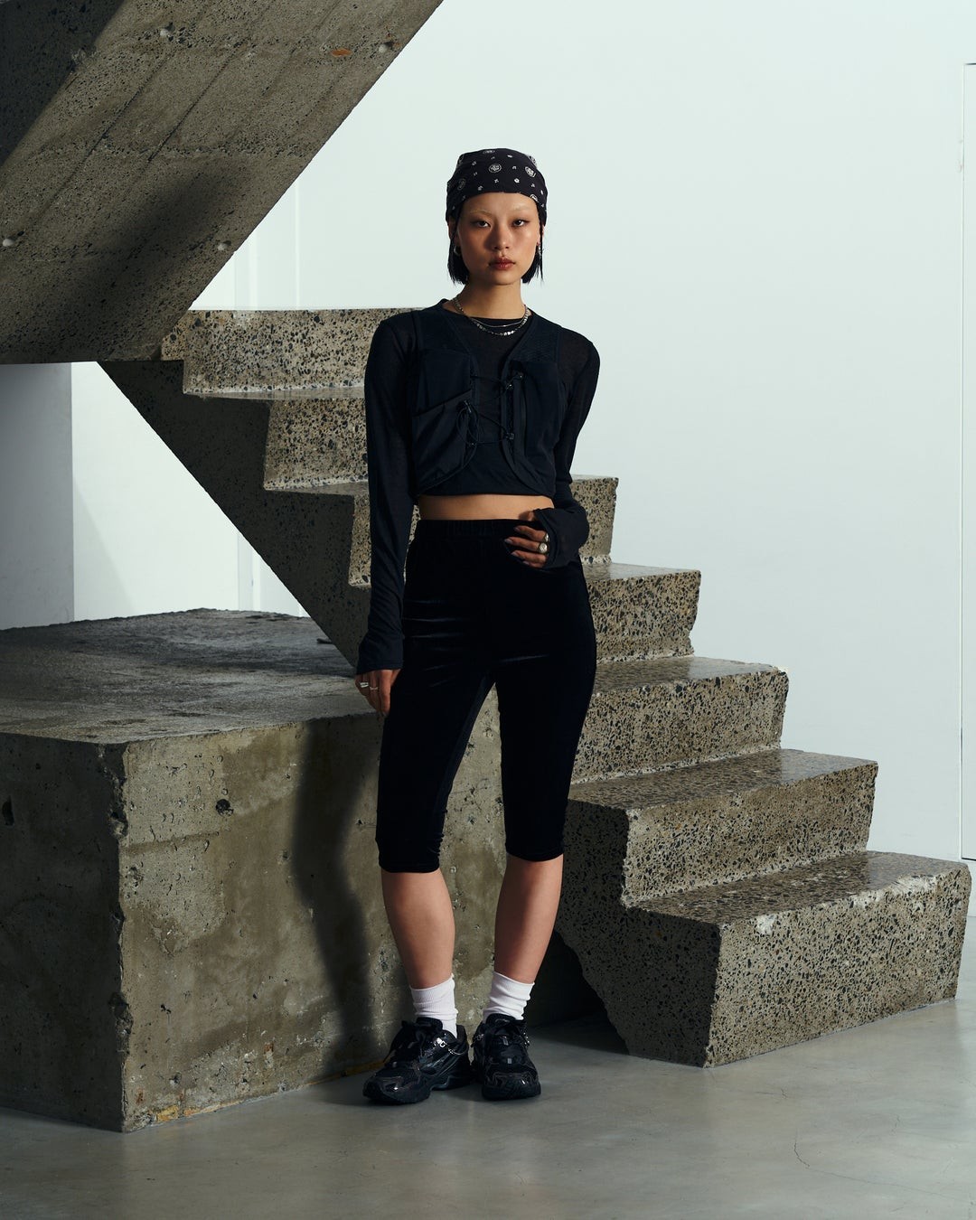 mizuno WAVE RIDER 10 "JEWELS PACK"のブラックカラーを着用したコーディネート