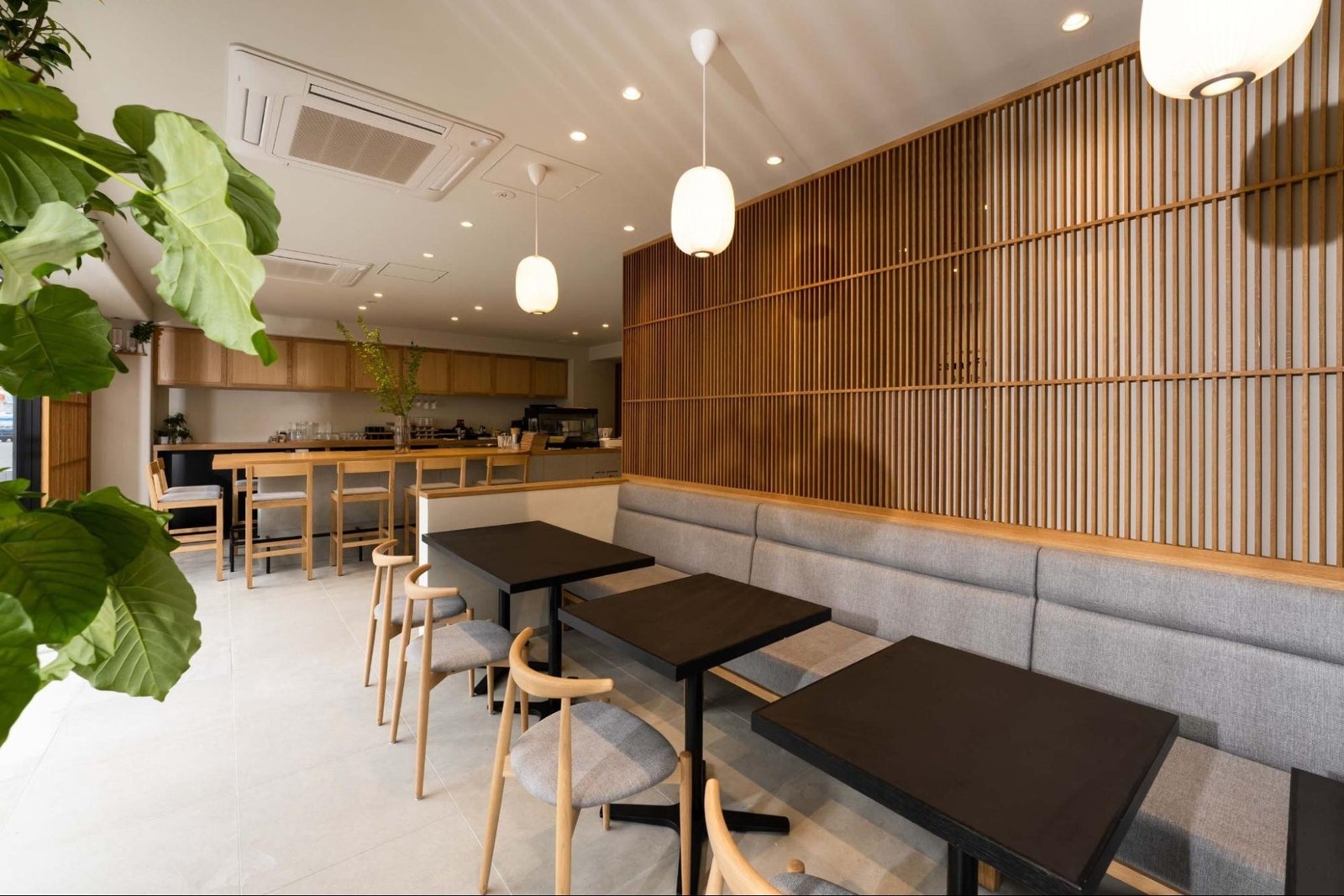be my flora kitchenの店内